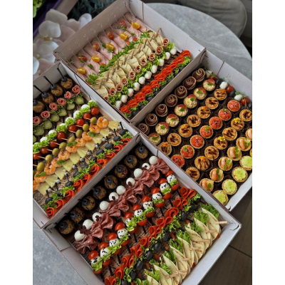 Просто о фуршетных закусках. Александра Варакута furshetbox_msk