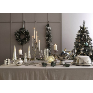 Безупречный новогодний стол. Катя Гулюк  Международная Школа Дизайна