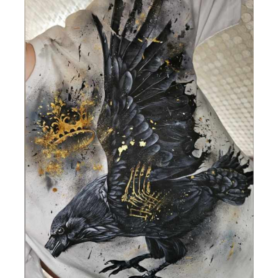 Роспись по ткани. Ястреб, черный ворон, лев, белый ворон. Даша Лисенкова