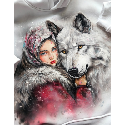 Роспись по ткани. Медведь, девушка с волком + 2 вида китов. Даша Лисенкова