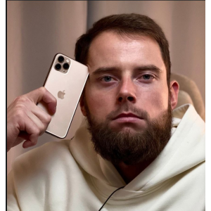 Уроки CapCut. Монтаж креативных видео на телефоне. Wowbuddha