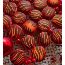 Новогодние макарон. Николай Гагарин, Артем Валентинов gift_cookies