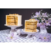 Торт Медовик с орехами. Юлианна Сухотерина