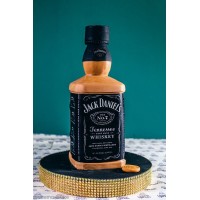 Торт 3Д бутылка Виски. Юлианна Сухотерина personal.konditer