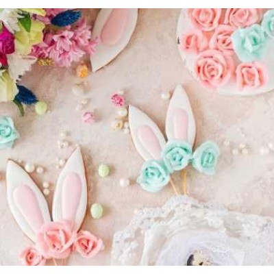 Декор на кулич "Ушки и розы". Тариф "Я сам". Екатерина Завирюха