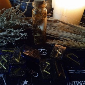 Ведьмина бутылка. Лейла Панарина Ведьмина бутылка. Лейла Панарина