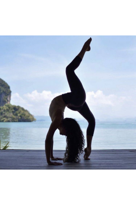 Повысьте гибкость своего тела и сядьте на шпагат за 60 дней. Ляйсан Утяшева